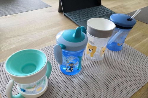 寶媽必讀 塑料杯挑選需謹(jǐn)慎，這類水杯早已被拉入“黑名單”